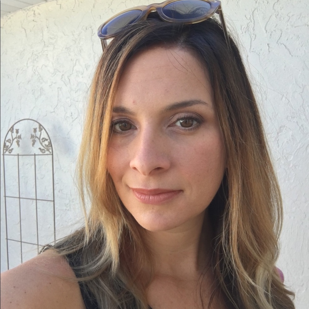 Meet your Posher, Jennelle